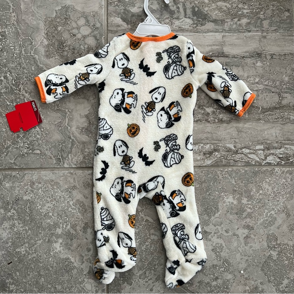 Peanuts Snoopy Halloween-Theme Footies/Onesie New w/Tag - Picture 5 of 8